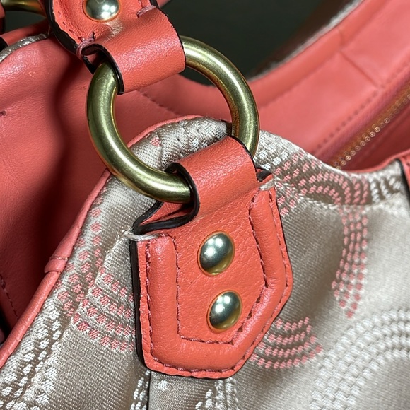 HTF COACH ASHLEY DOTTED OP ART SHOULDER TOTE - Picture 8 of 16